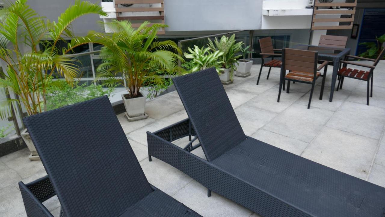 Sundowner Sukhumvit Apartman Bangkok Kültér fotó